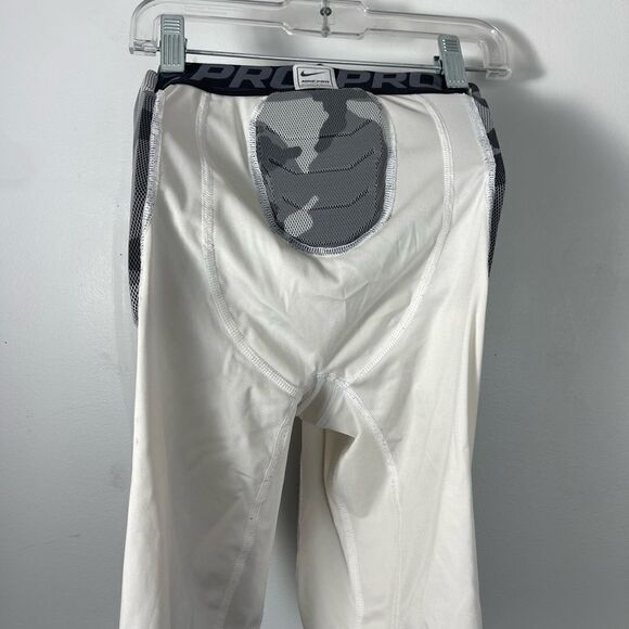 NWOT Nike Pro Hyperstrong Size Large Compression Shorts! - Picture 7 of 8